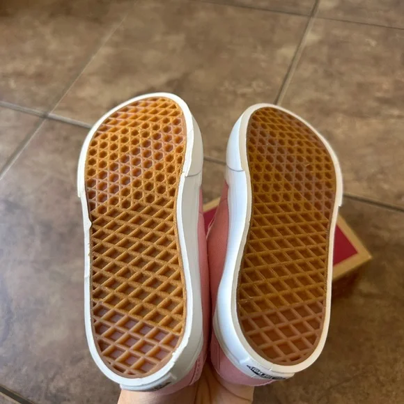 Toddler girls flower Vans - Picture 9 of 10